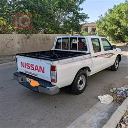 نيسان بيك اب